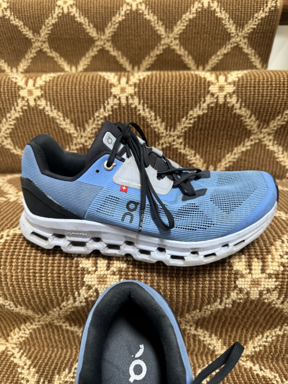 On Cloud Running Blue Mesh Running Shoes - Picture 3 of 6